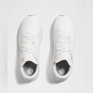 Lululemon Men's Split Shift Running Shoe
Light Vapor/White/Silver Drop (11.5).